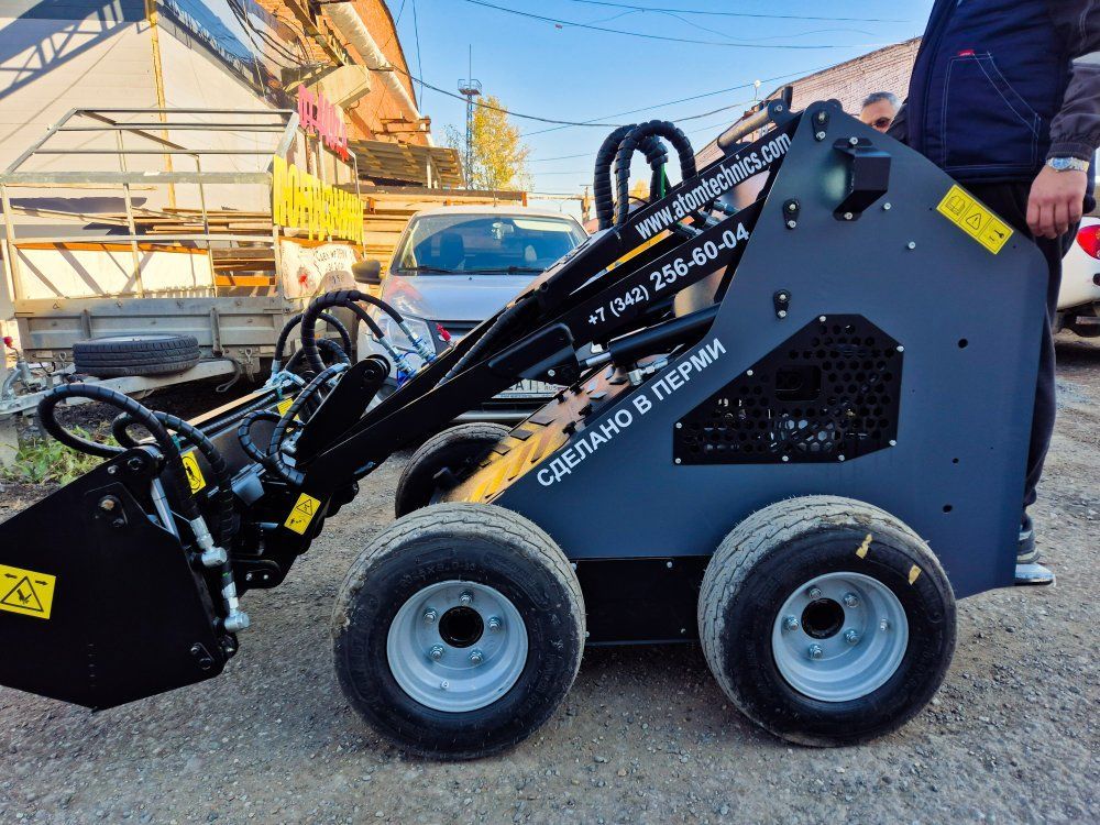 Погрузчик IPixel, Лифан 20лс.